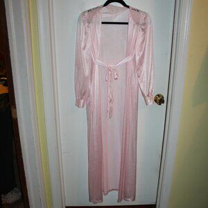 Vintage Women's Fantsie Nightwear by Janice Lee Pink Nylon Robe